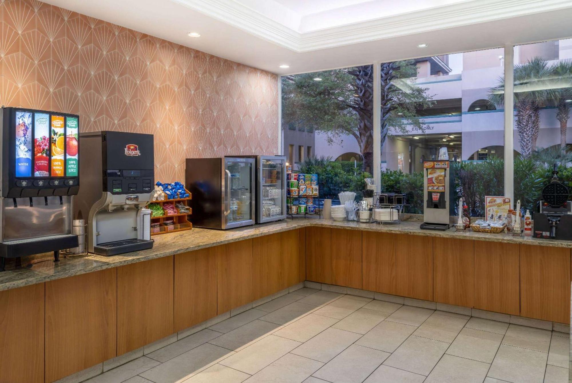 The Sandbar Hotel, Trademark Collection By Wyndham Myrtle Beach Extérieur photo
